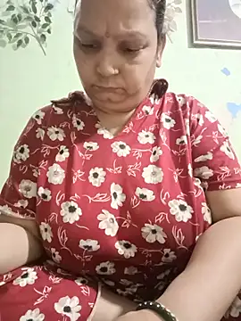 Snapshot of Kavya_kapoor chatting on June 30, 7:52 am Kavya kapoor online show from June 30, 7:52 am