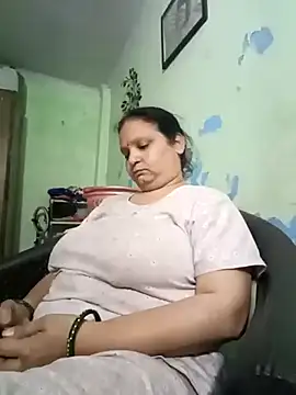 Kavya kapoor online show from March 11, 5:07 pm