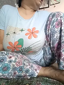 Snapshot of Kavya_kapoor chatting on October 29, 5:06 am Kavya kapoor online show from October 29, 5:06 am