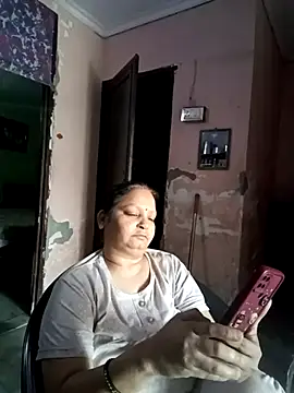 Kavya kapoor online show from April 12, 4:05 am