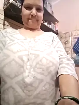 Kavya kapoor online show from March 8, 2:48 am