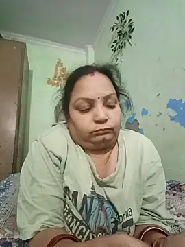 Snapshot of Kavya_kapoor chatting on November 8, 6:33 pm Kavya kapoor online show from November 8, 6:33 pm