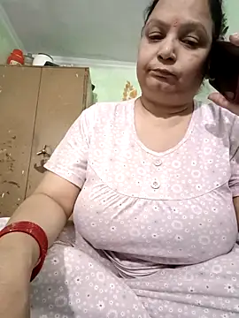 Snapshot of Kavya_kapoor chatting on October 26, 6:47 am Kavya kapoor online show from October 26, 6:47 am