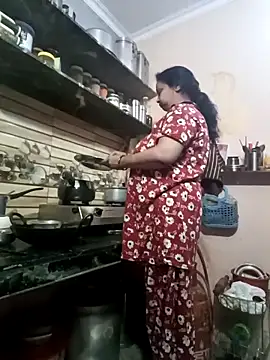 Kavya kapoor online show from March 5, 3:14 am