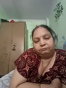 Snapshot of Kavya_kapoor chatting on October 2, 4:10 pm Kavya kapoor online show from October 2, 4:10 pm