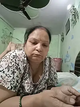 Snapshot of Kavya_kapoor chatting on June 9, 5:58 pm Kavya kapoor online show from June 9, 5:58 pm