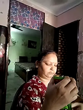 Kavya kapoor online show from April 19, 2:12 am