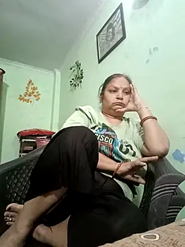 Kavya kapoor online show from March 23, 8:04 am