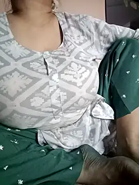 Kavya kapoor online show from March 7, 12:32 pm