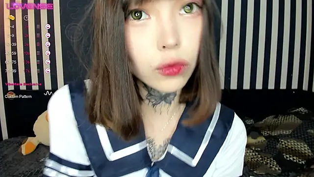 Snapshot of Dark_Ester chatting on January 30, 4:45 pm Dark Ester online show from January 30, 4:45 pm