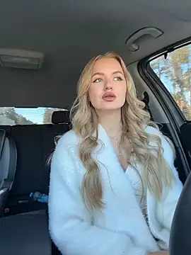 Devill Angel  online show from April 11, 6:54 am