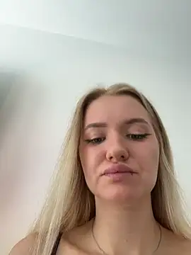 Devill Angel  online show from July 3, 10:55 am