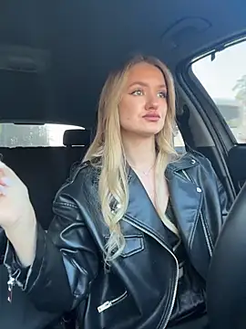 Devill Angel  online show from March 15, 6:53 am