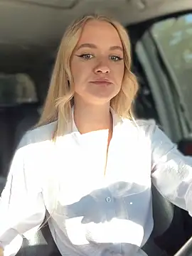 Devill Angel  online show from September 28, 11:17 am