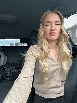 Devill Angel  online show from April 30, 10:33 am