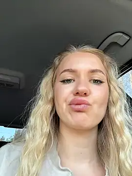 Devill Angel  online show from March 29, 9:55 am