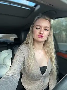 Devill Angel  online show from November 14, 8:07 am