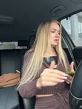 Devill Angel  online show from April 23, 10:00 am