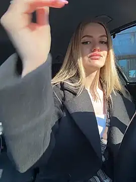 Devill Angel  online show from April 10, 6:09 am