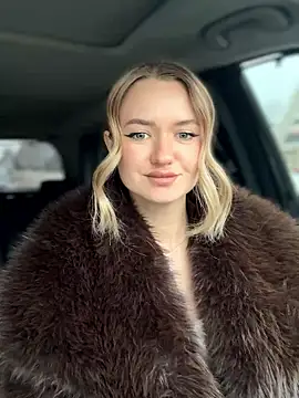 Devill Angel  online show from January 15, 10:07 am