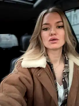 Devill Angel  online show from December 5, 9:19 am