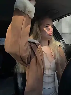 Devill Angel  online show from April 9, 5:42 am