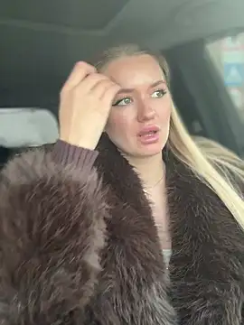 Devill Angel  online show from February 4, 9:48 am