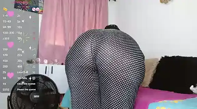 Snapshot of scarlett__morgan chatting on February 10, 3:53 pm scarlett morgan online show from February 10, 3:53 pm