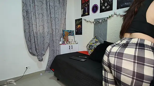 Snapshot of scarlett__morgan chatting on June 13, 2:48 pm scarlett morgan online show from June 13, 2:48 pm