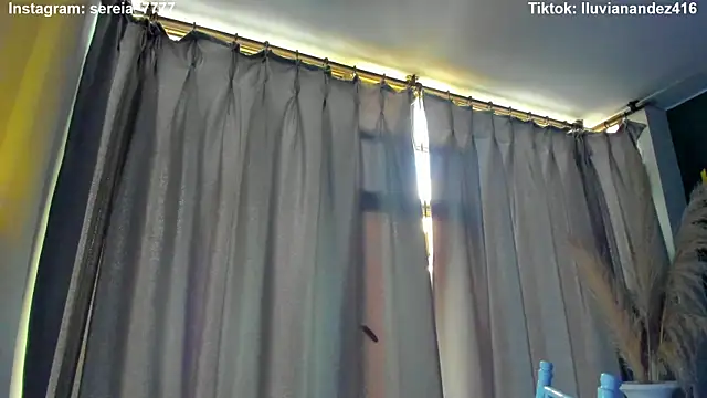 Snapshot of sereia_7777 chatting on February 11, 10:07 pm sereia 7777 online show from February 11, 10:07 pm