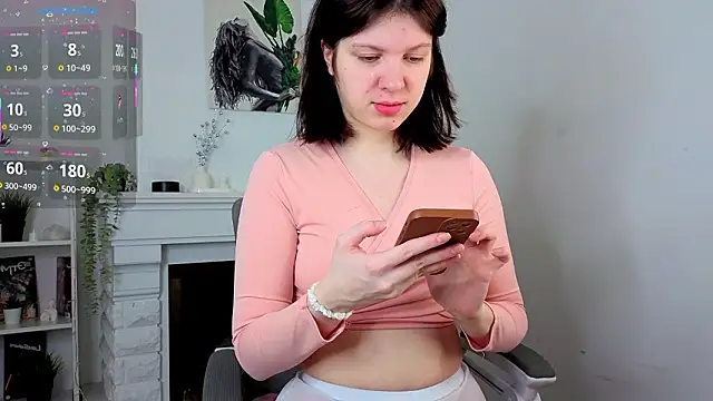 Snapshot of Baby_Evalena chatting on February 24, 9:10 am Baby Evalena online show from February 24, 9:10 am