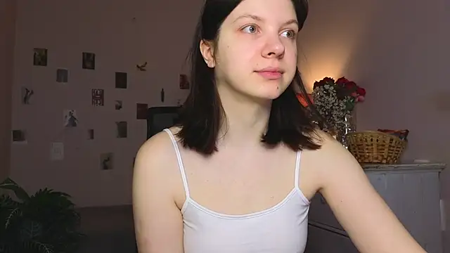 Baby Evalena online show from April 29, 6:17 am