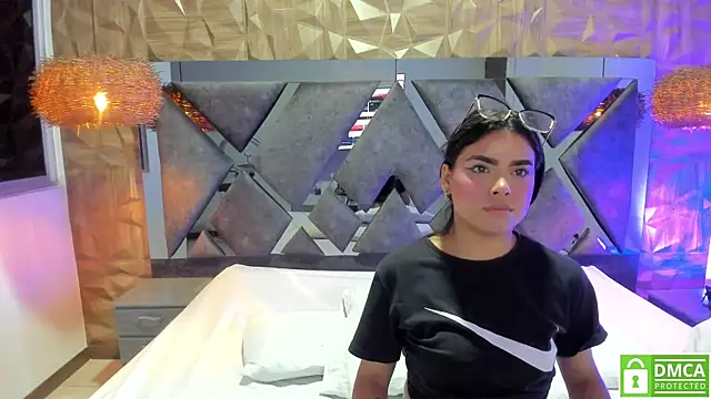 Rose Evans   online show from November 12, 4:16 am