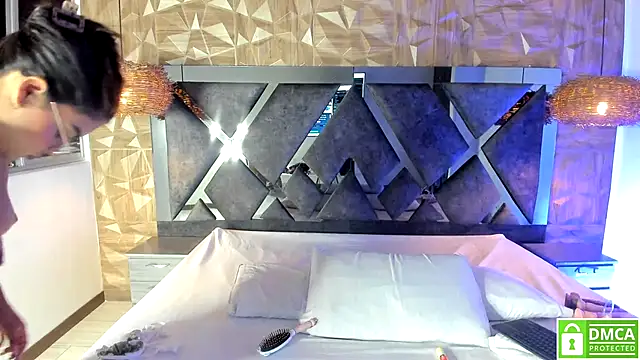 Rose Evans   online show from November 11, 4:29 am