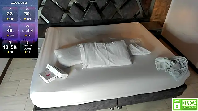 Rose Evans   online show from November 29, 5:07 am