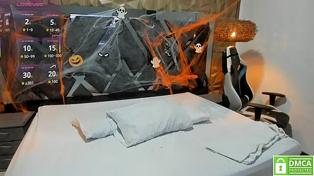 Rose Evans   online show from November 2, 5:01 am