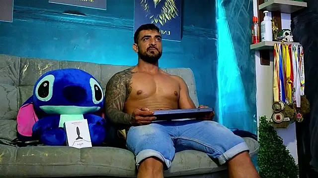 ERIC HARRISON online show from November 8, 8:29 am