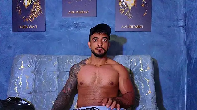 ERIC HARRISON online show from October 12, 1:18 am