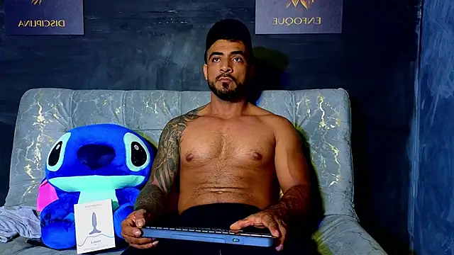 ERIC HARRISON online show from October 21, 10:09 pm