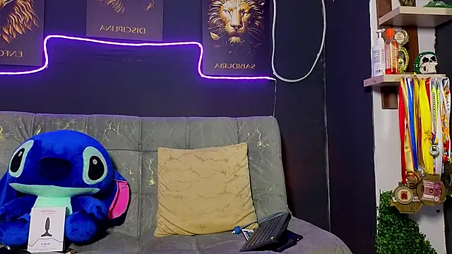 ERIC HARRISON online show from November 28, 2:56 am