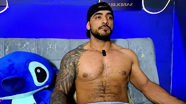 Snapshot of ERIC_HARRISON chatting on December 21, 12:13 am ERIC HARRISON online show from December 21, 12:13 am