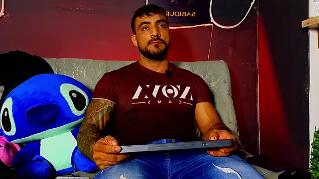 Snapshot of ERIC_HARRISON chatting on February 21, 3:08 am ERIC HARRISON online show from February 21, 3:08 am