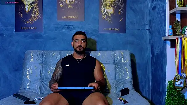 ERIC HARRISON online show from September 21, 10:37 pm