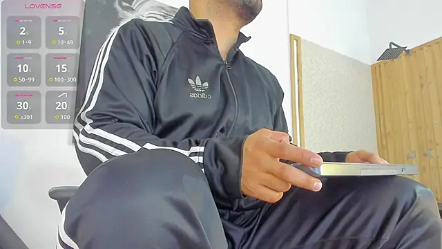 Luke  09 online show from September 18, 11:24 am