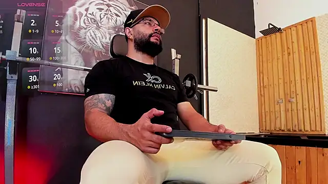 Luke  09 online show from November 17, 11:25 am