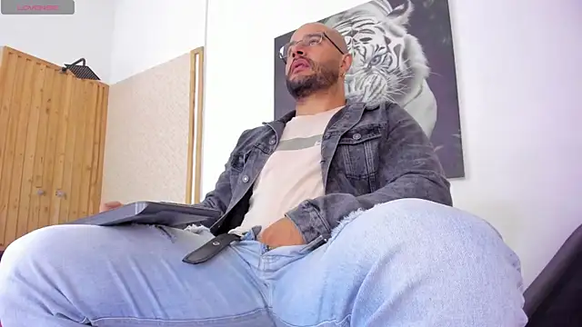 Luke  09 online show from September 19, 11:36 am