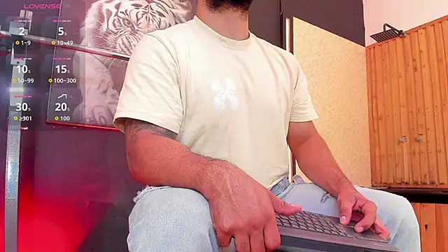 Luke  09 online show from November 21, 11:20 am