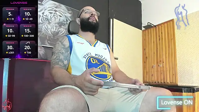 Luke  09 online show from May 19, 11:28 am