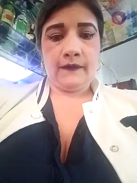 Hannahcandyy online show from January 11, 9:00 pm