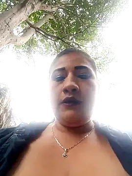 Snapshot of Hannahcandyy chatting on March 13, 1:18 pm Hannahcandyy online show from March 13, 1:18 pm